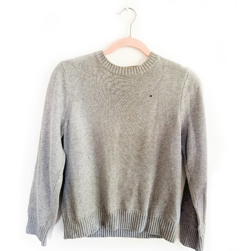 Tommy Hilfiger gray crew neck sweater, knit sweater